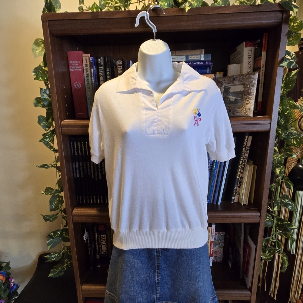 Palm Harbour White Short-Sleeve Top – Size Small